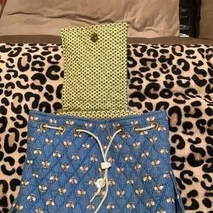 Vera Bradley | Bags | Womens Vera Bradley Bumble Bee Rose 